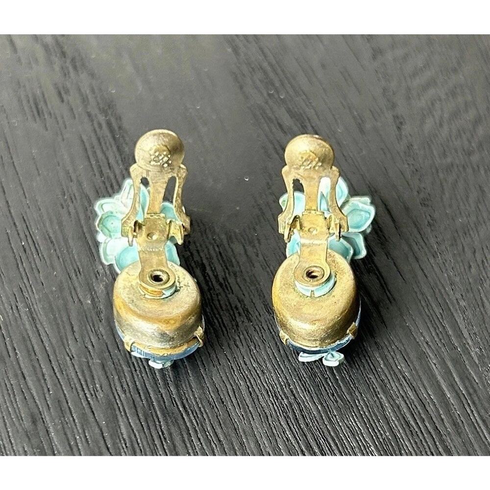 Vintage Glass And Enamel Earrings Blue Clip On Floral Vines Spring - Picture 7 of 11